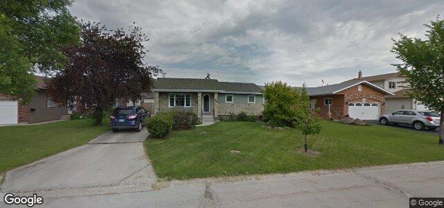 Larawan ng 30 Budden Drive sa Winnipeg, Manitoba