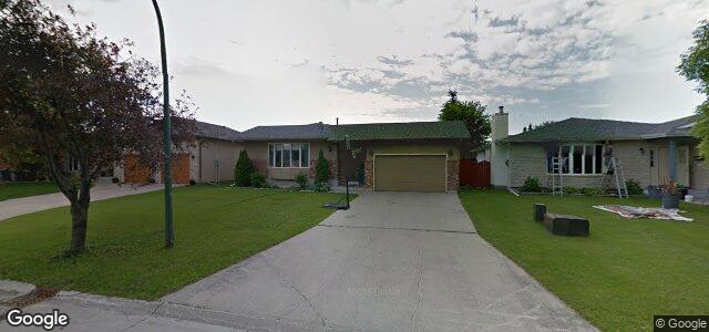 Larawan ng 31 Jeffrey Crescent sa Winnipeg, Manitoba