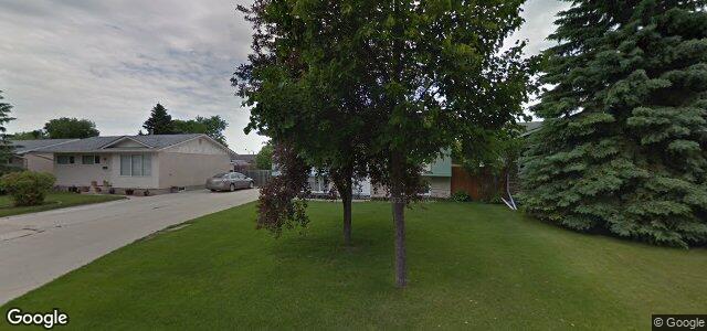 Larawan ng 31 Rizer Crescent sa Winnipeg, Manitoba