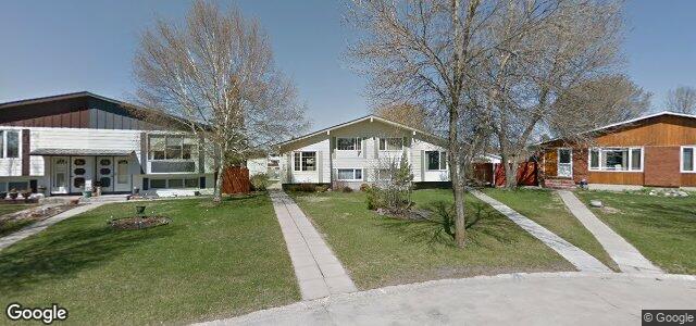 Larawan ng 33 Rudolph Bay sa Winnipeg, Manitoba