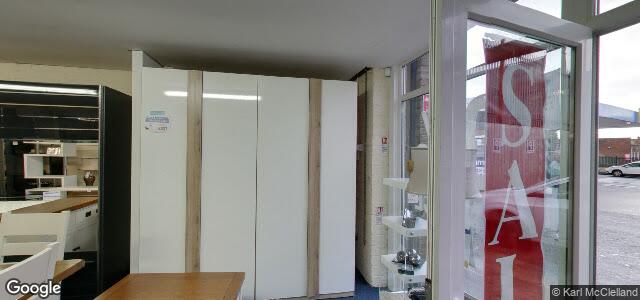 Larawan ng 330 Antrim Road sa Winnipeg, Manitoba