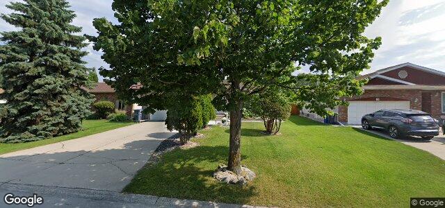 Larawan ng 35 Dowhan Crescent sa Winnipeg, Manitoba