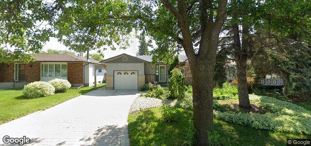Larawan ng 37 Siddall Crescent sa Winnipeg, Manitoba