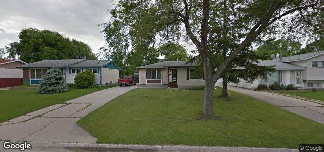 Larawan ng 38 Rizer Crescent sa Winnipeg, Manitoba