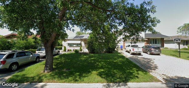 Larawan ng 38 Siddall Crescent sa Winnipeg, Manitoba