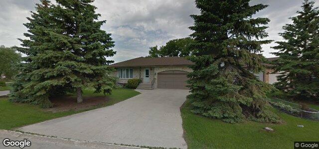 Larawan ng 46 Jeffrey Crescent sa Winnipeg, Manitoba