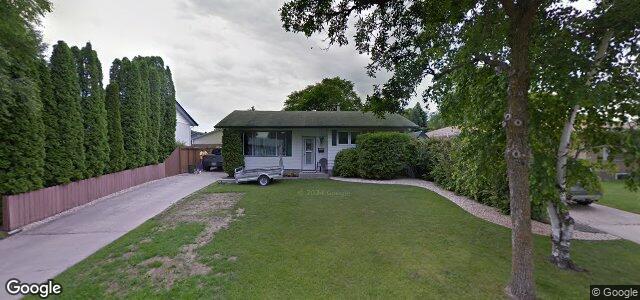 Larawan ng 46 Merrill Crescent sa Winnipeg, Manitoba