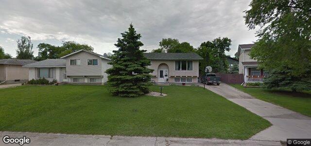Larawan ng 46 Rizer Crescent sa Winnipeg, Manitoba