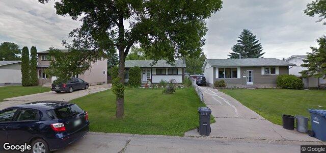 Larawan ng 47 Merrill Crescent sa Winnipeg, Manitoba