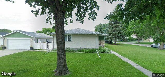 Larawan ng 50 Dampsy Crescent sa Winnipeg, Manitoba