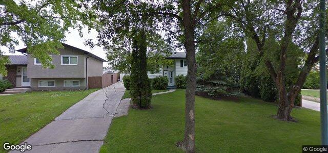 Larawan ng 50 Merrill Crescent sa Winnipeg, Manitoba