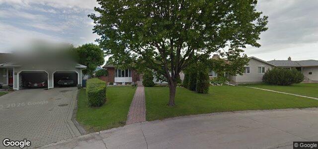 Larawan ng 54 Meighen Bay sa Winnipeg, Manitoba