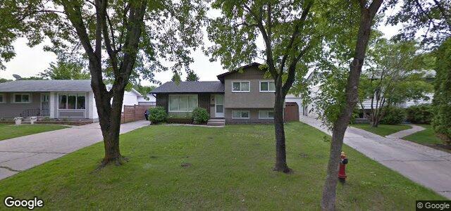 Larawan ng 54 Merrill Crescent sa Winnipeg, Manitoba