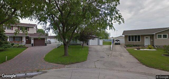 Larawan ng 54 Rizer Crescent sa Winnipeg, Manitoba