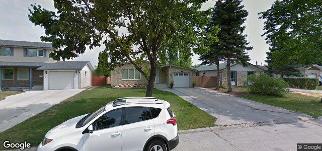 Larawan ng 55 Amelia Crescent sa Winnipeg, Manitoba