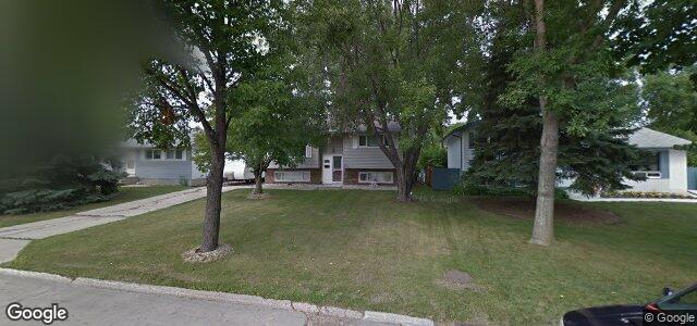 Larawan ng 58 Lemmen Drive sa Winnipeg, Manitoba