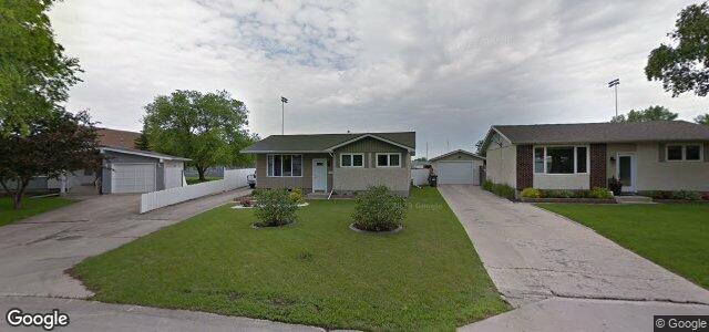 Larawan ng 58 Rizer Crescent sa Winnipeg, Manitoba