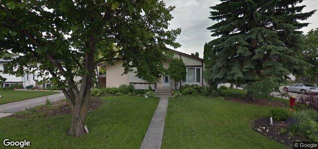 Larawan ng 59 Meighen Bay sa Winnipeg, Manitoba