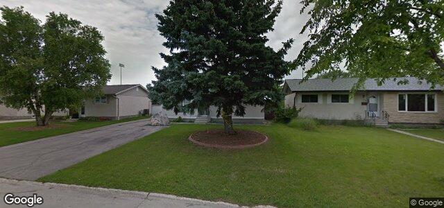 Larawan ng 66 Rizer Crescent sa Winnipeg, Manitoba