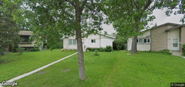 Larawan ng 71 Sawchuk Bay sa Winnipeg, Manitoba