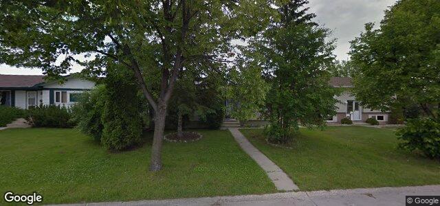 Larawan ng 74 Meighen Bay sa Winnipeg, Manitoba