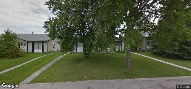 Larawan ng 765 Bronx Avenue sa Winnipeg, Manitoba