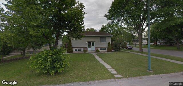 Larawan ng 78 Meighen Bay sa Winnipeg, Manitoba