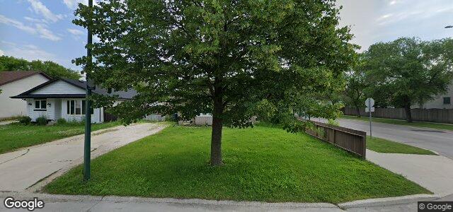 Larawan ng 79 Reay Crescent sa Winnipeg, Manitoba