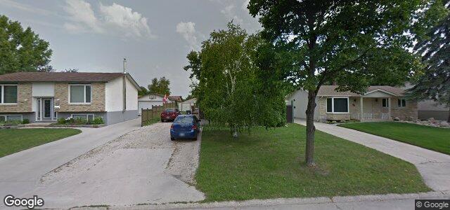 Larawan ng 82 Lemmen Drive sa Winnipeg, Manitoba