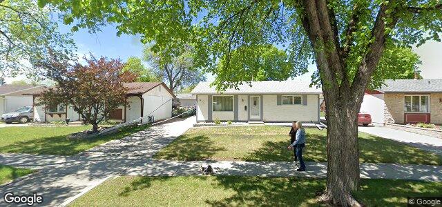 Larawan ng 860 Louelda Street sa Winnipeg, Manitoba