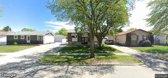 Larawan ng 861 Louelda Street sa Winnipeg, Manitoba