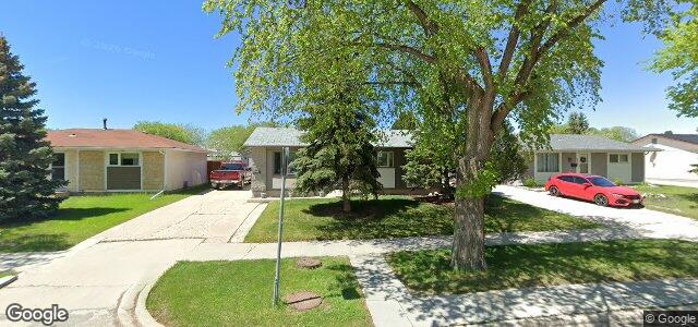 Larawan ng 892 Louelda Street sa Winnipeg, Manitoba
