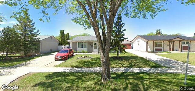 Larawan ng 896 Louelda Street sa Winnipeg, Manitoba