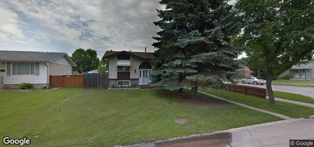 Larawan ng 90 Green Valley Bay sa Winnipeg, Manitoba