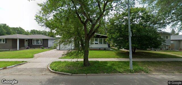 Photo of 909 London Street in Winnipeg, Manitoba