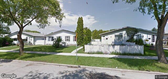 Larawan ng 962 London Street sa Winnipeg, Manitoba