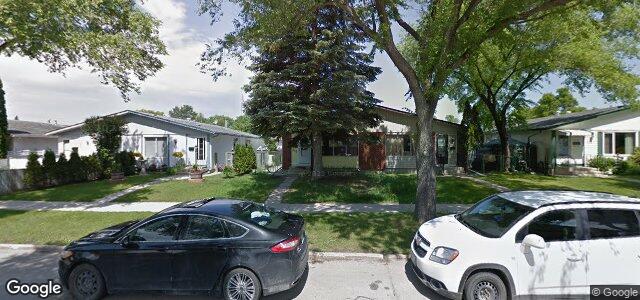 Larawan ng 968 London Street sa Winnipeg, Manitoba