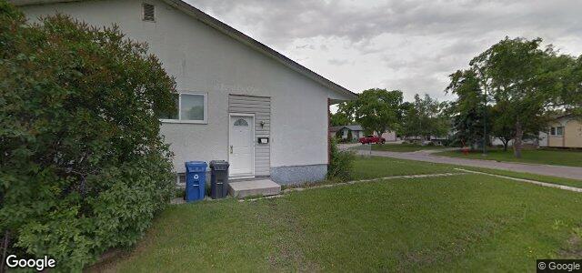 Larawan ng 975 Kimberly Avenue sa Winnipeg, Manitoba