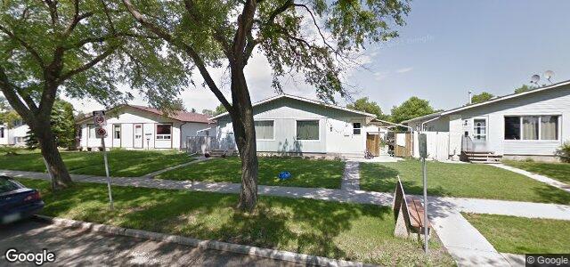 Larawan ng 988 London Street sa Winnipeg, Manitoba