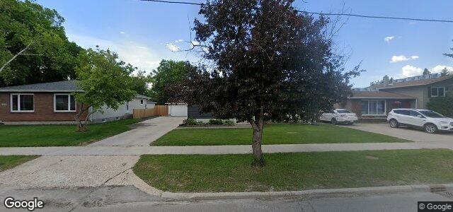 Larawan ng 988 Mcleod Avenue sa Winnipeg, Manitoba