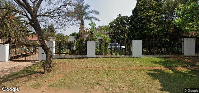 Larawan ng 12 Loraine Street sa Winnipeg, Manitoba