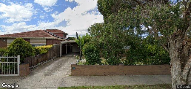 Larawan ng 12 Regal Avenue sa Winnipeg, Manitoba