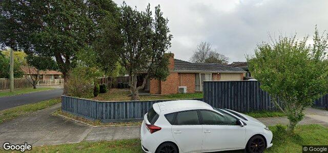 Larawan ng 16 Regal Avenue sa Winnipeg, Manitoba