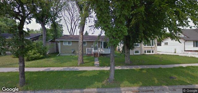 Larawan ng 19 Fermor Avenue sa Winnipeg, Manitoba