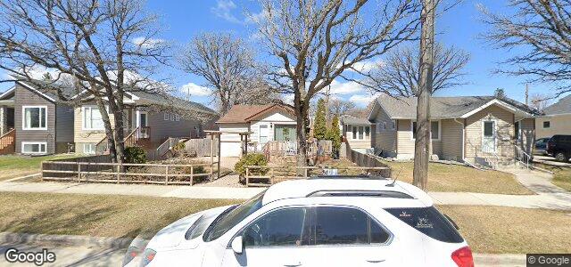 Larawan ng 29 Fermor Avenue sa Winnipeg, Manitoba