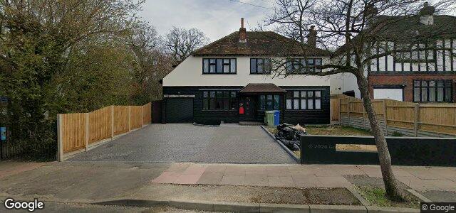 Larawan ng 32 Kingswood Avenue sa Winnipeg, Manitoba