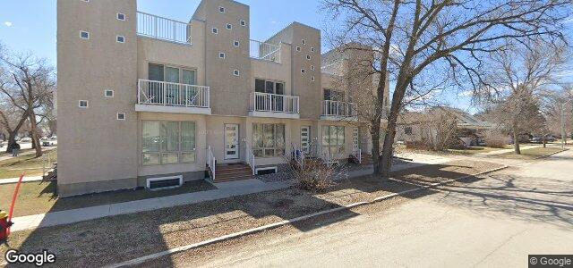 Larawan ng 32 Oakleigh Place sa Winnipeg, Manitoba