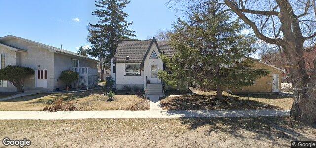 Larawan ng 32 Varennes Avenue sa Winnipeg, Manitoba