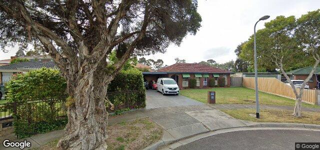 Larawan ng 33 Regal Avenue sa Winnipeg, Manitoba