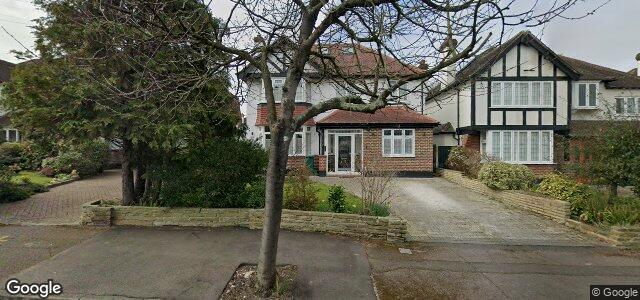 Larawan ng 35 Kingswood Avenue sa Winnipeg, Manitoba